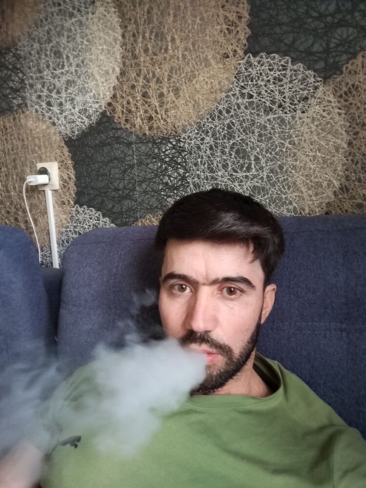  42580081  , 33 ,    
