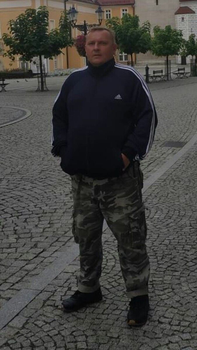  17728191  Misha, 50 ,     