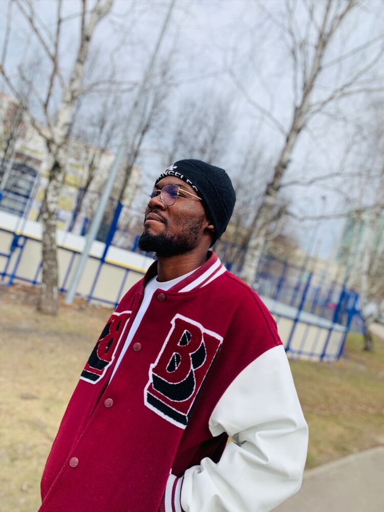  42845221  Tychick, 25 ,    