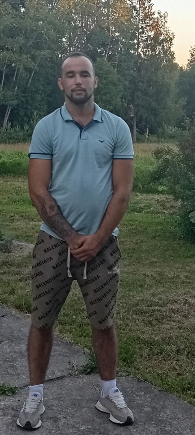  44484681  , 28 ,    