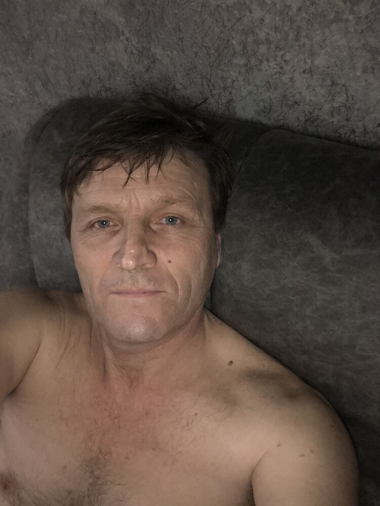  28091831  Aleksandr, 53 ,    