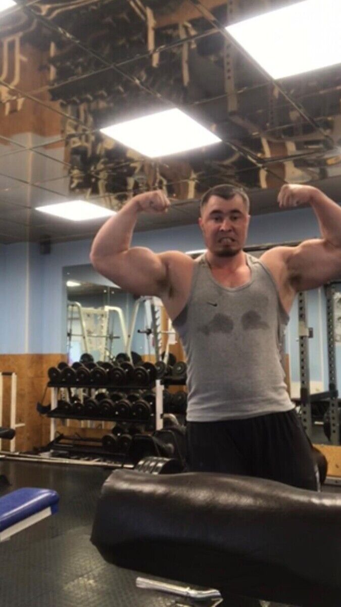  ,   Vitaly, 32 ,   ,   , c 