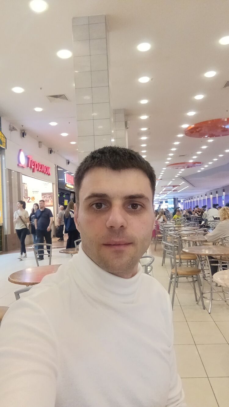  -,   , 37 ,     , c 
