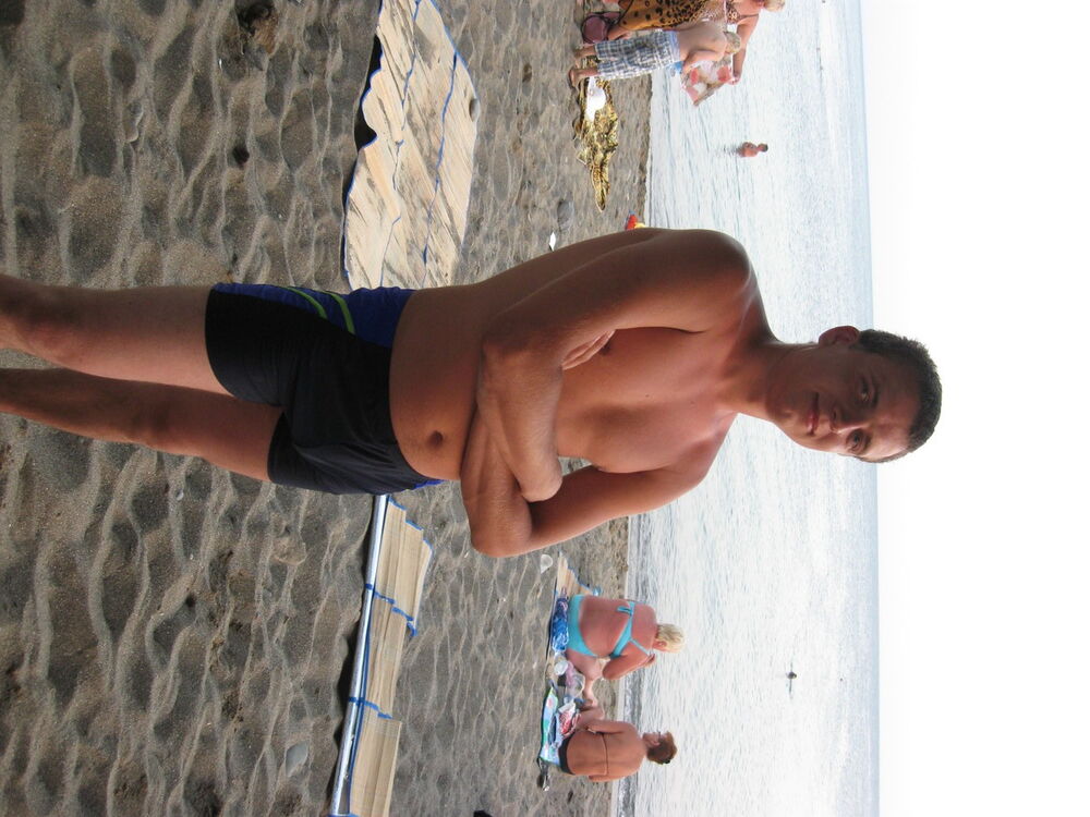  4295481  Dmitriy, 37 ,    