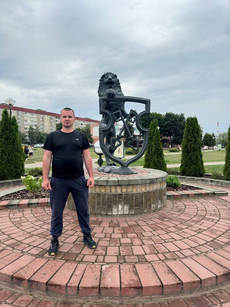  ,   Vitya, 37 ,   ,   , c 