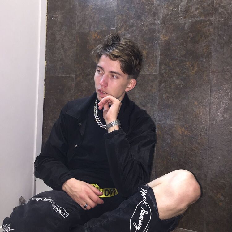 ���� 37610241 ����� ������, 24 ����, ���� ���������� � ������������