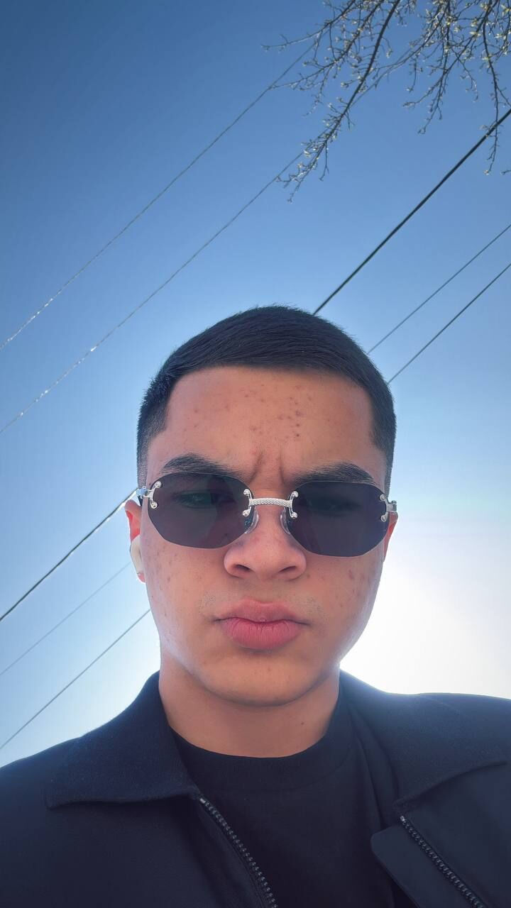  52651691  Doniyor, 18 ,    