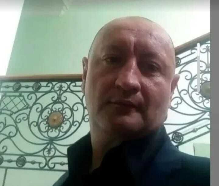  28303641  Igor, 49 ,    