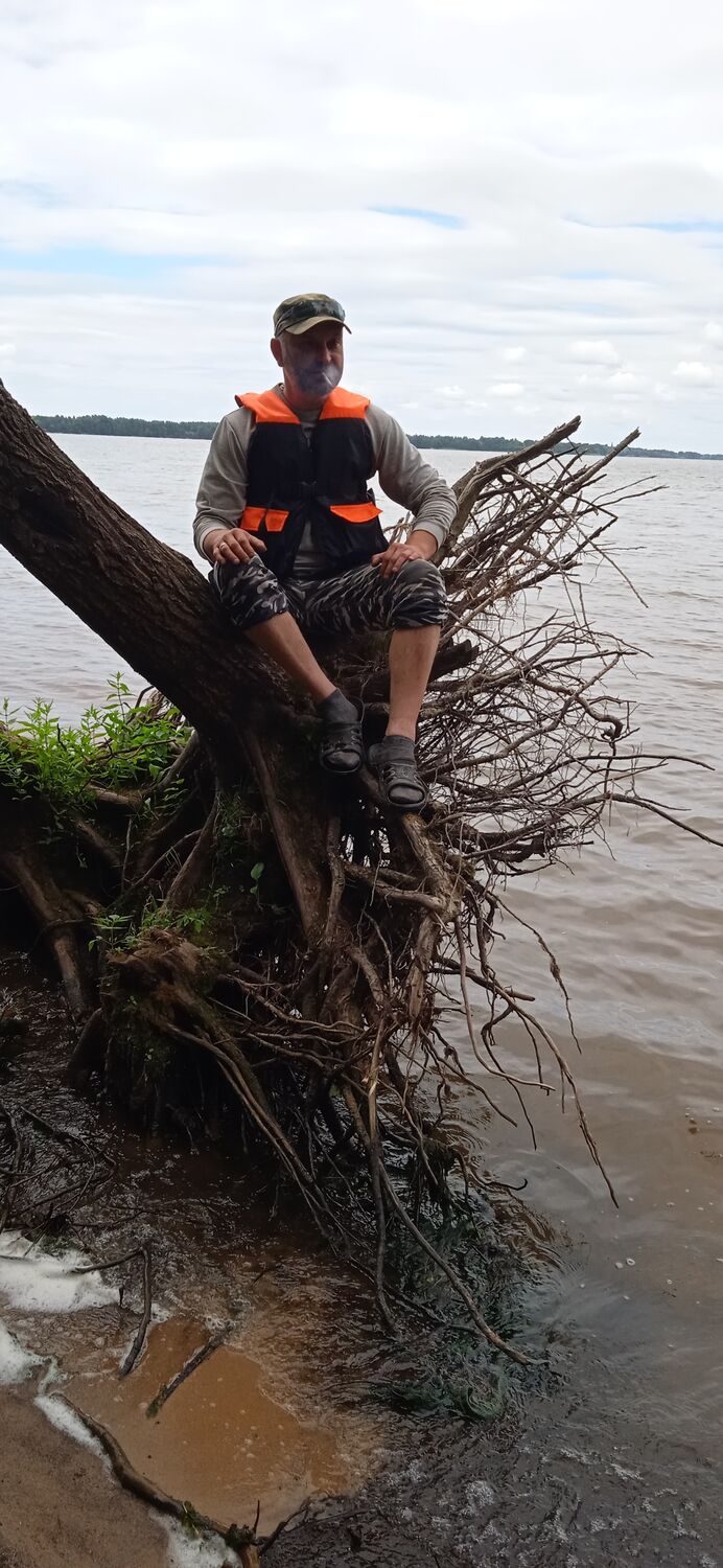  ,   Andrey, 52 ,   c 