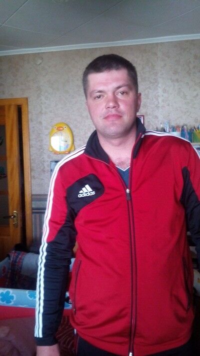  6707061  Slava, 44 ,    