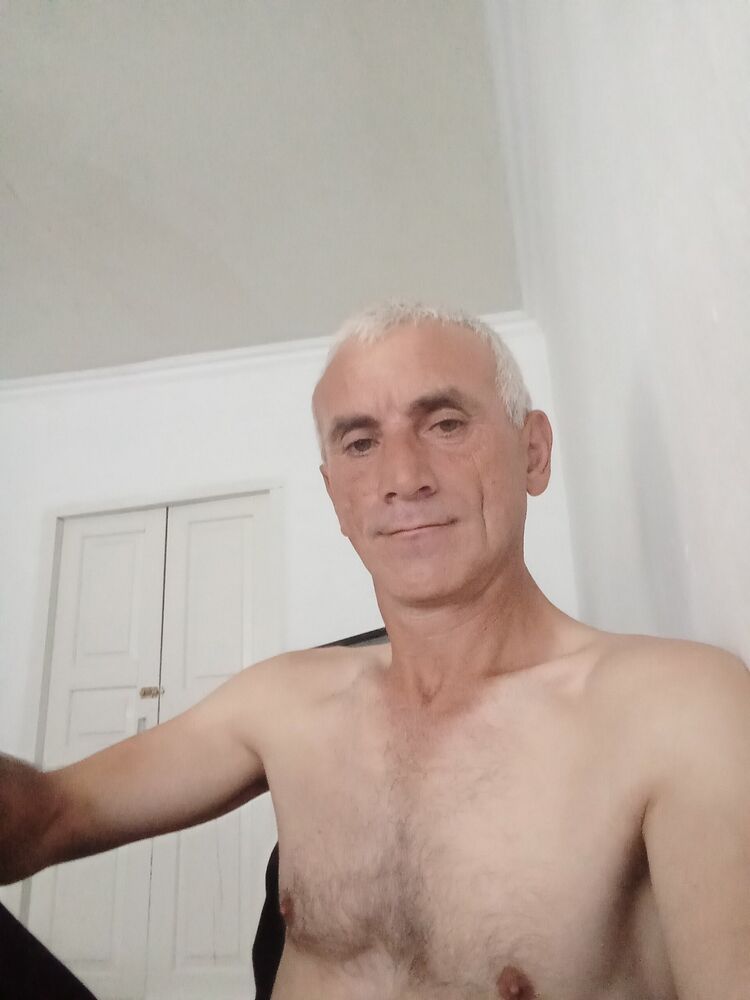  30298361  , 51 ,    