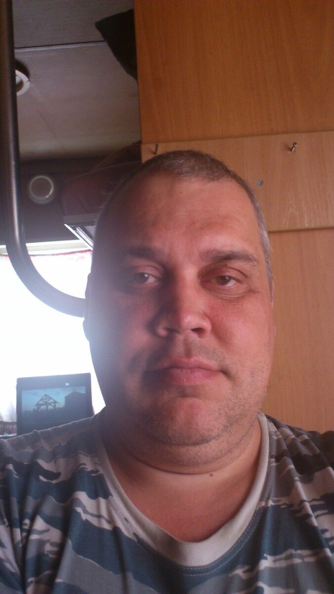 --,   , 52 ,     , c 