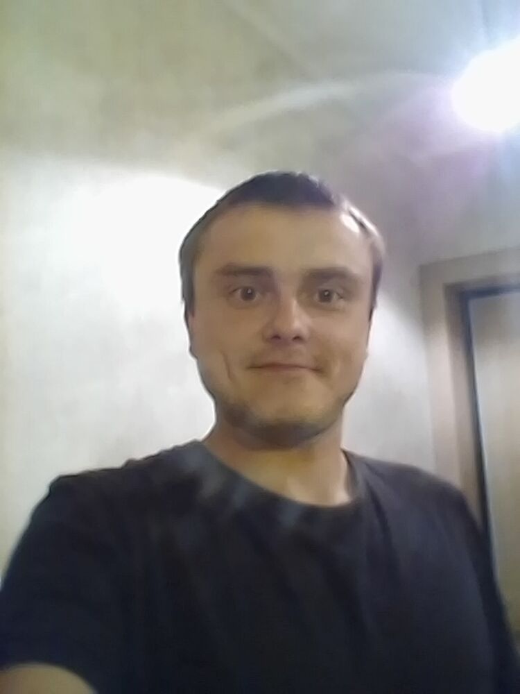  17364341  Alex, 34 ,    