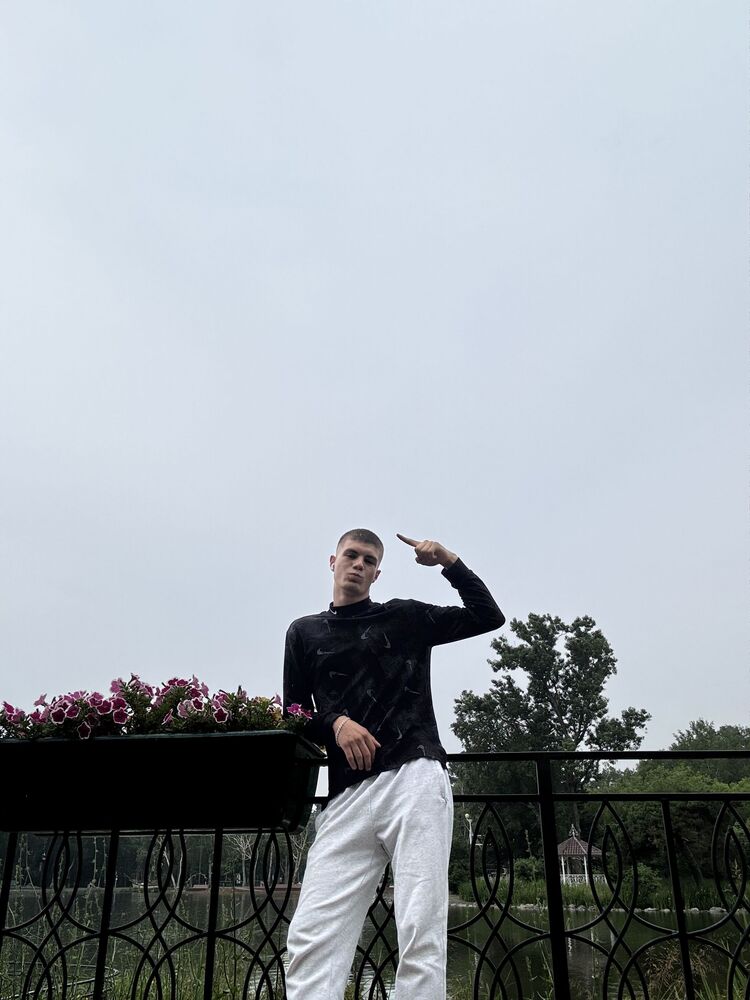  -,   , 19 ,   ,   , 