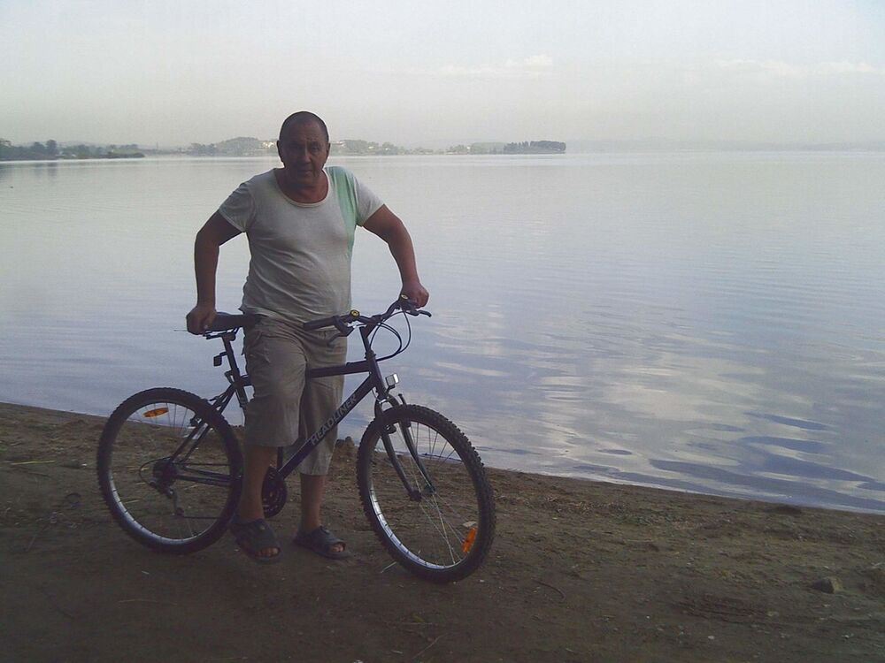  4509461  Vlad5t, 68 ,    