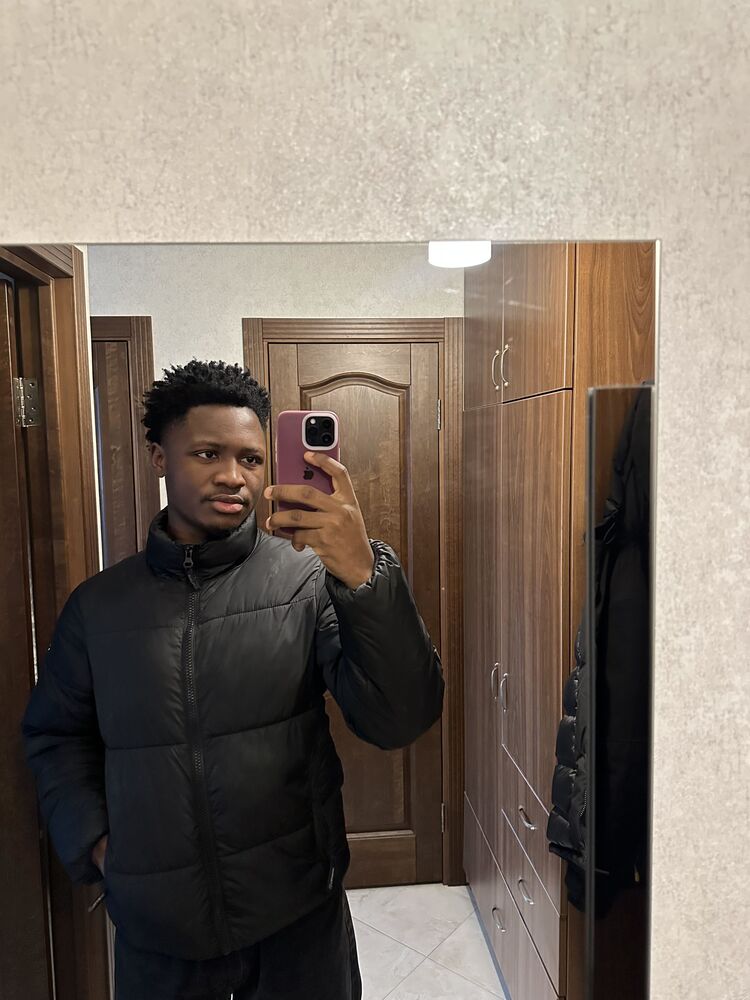  54717611  Fabrice, 24 ,    