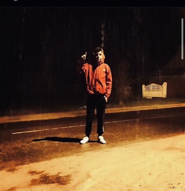  28087531  , 22 ,    