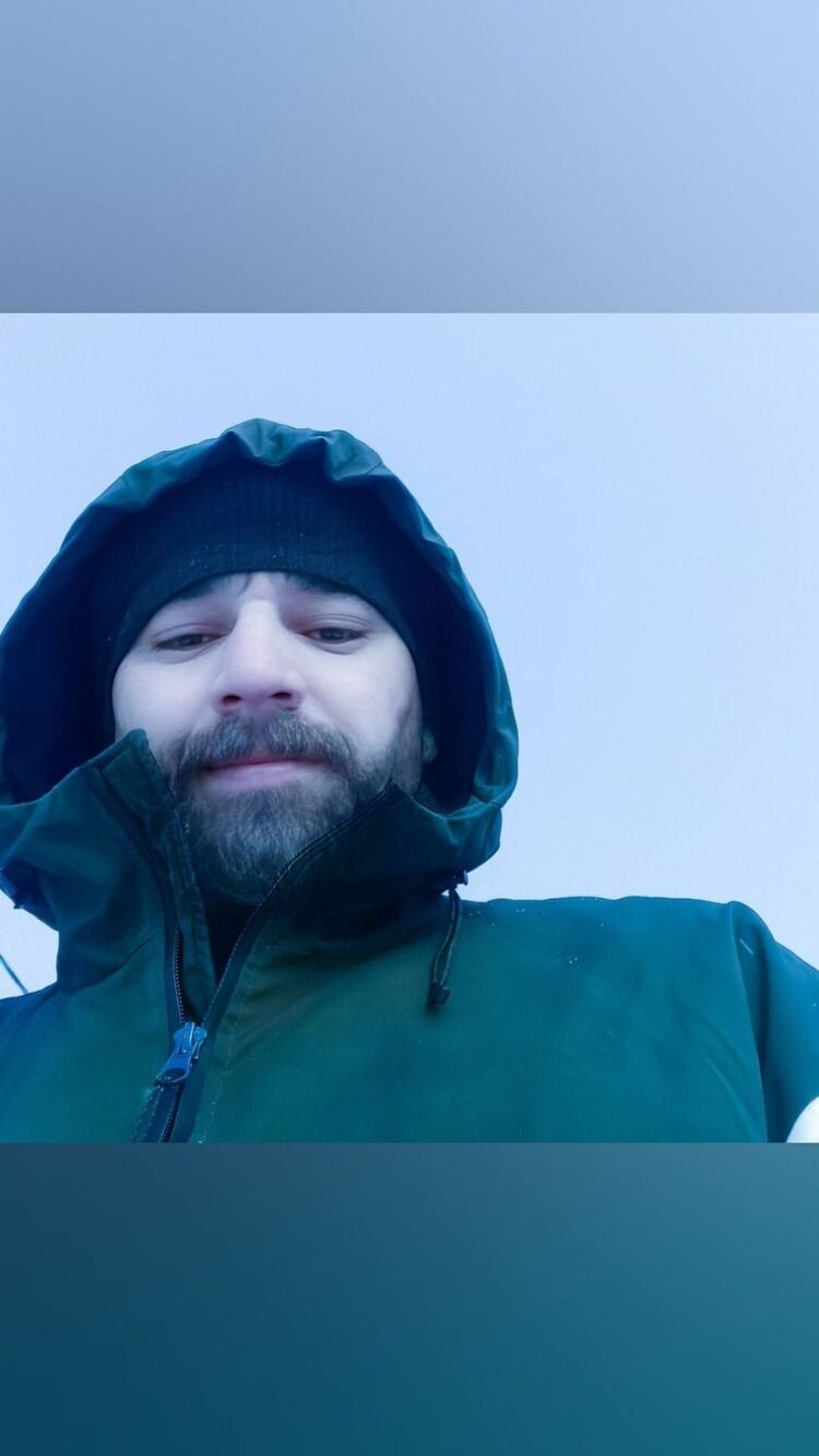  ,   Elshad, 33 ,   , c 