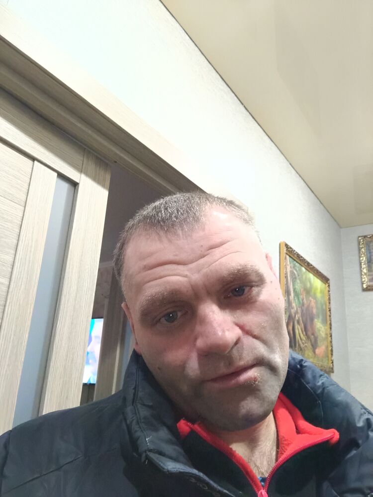  48037601  , 44 ,    