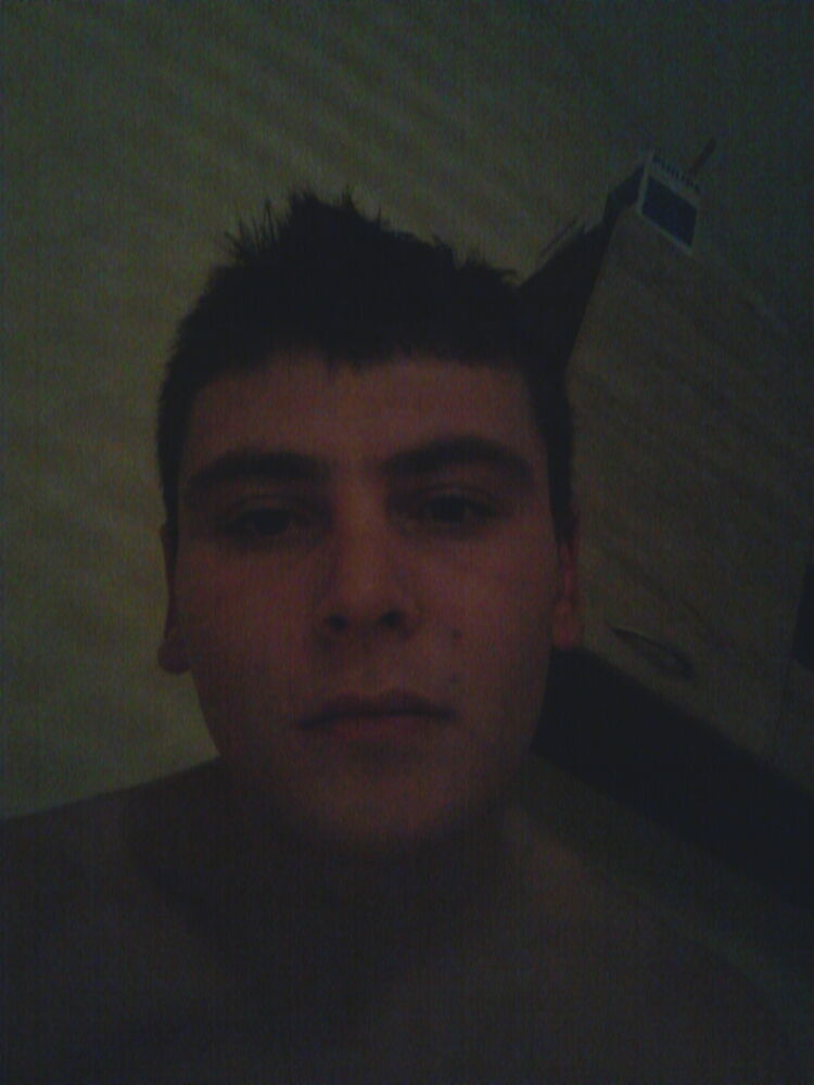  11772121  Misha, 28 ,    