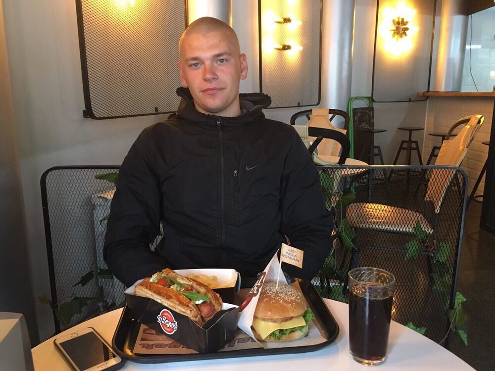  ,   , 28 ,   
