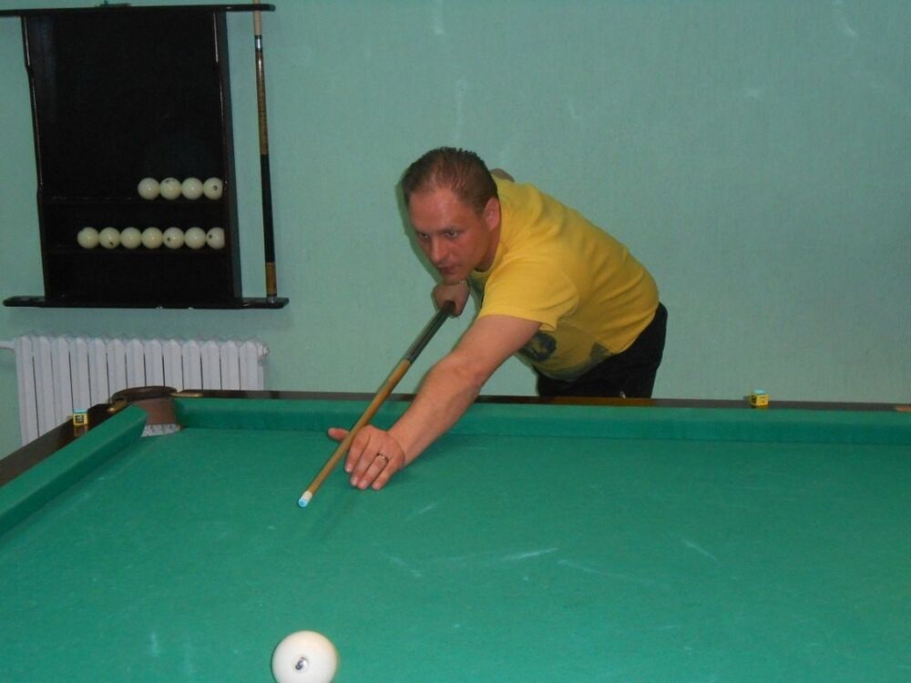  ,   Nik, 49 ,   , 