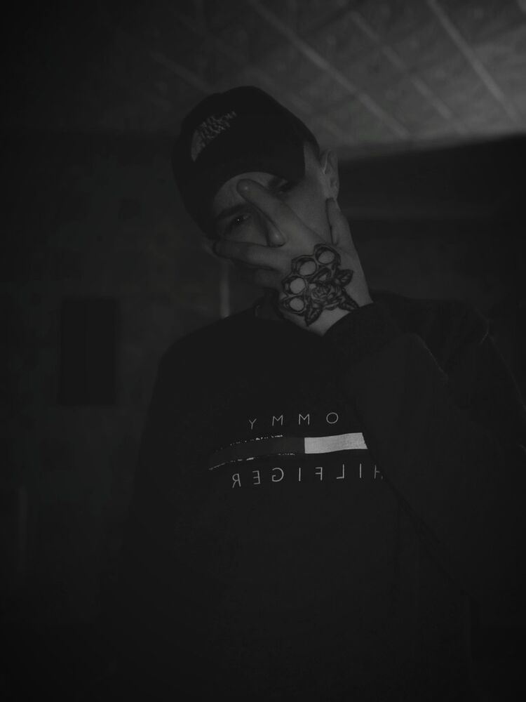  ,   , 24 ,   