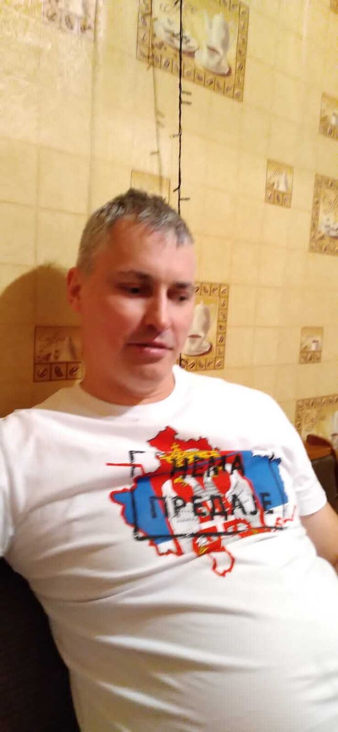  ,   Nenad, 39 ,   ,   