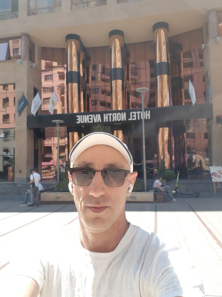  45599381  Vagi, 48 ,    