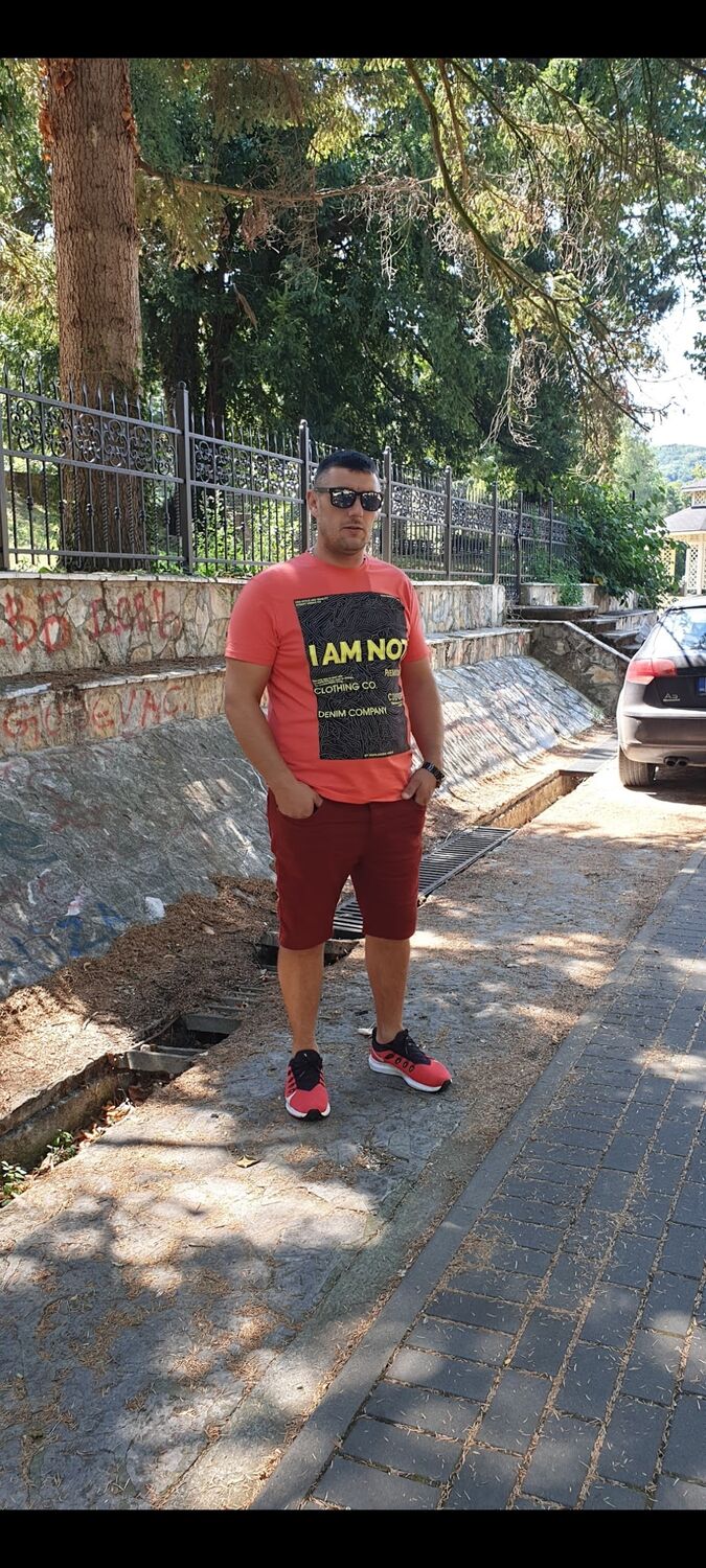  ,   Dejan, 38 ,   ,   