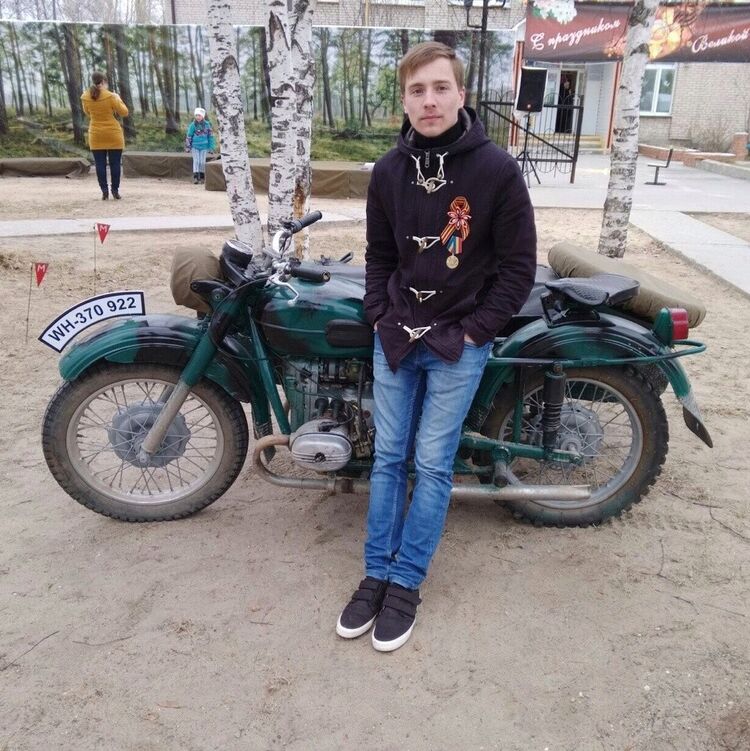  7470711  , 34 ,    