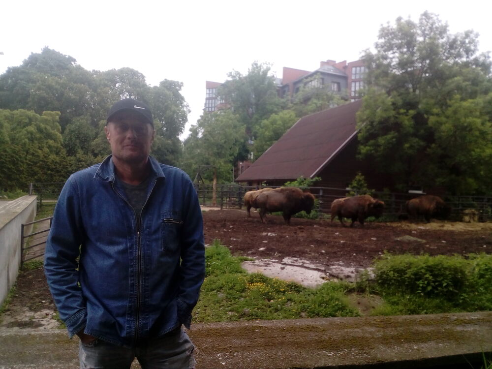  47323441  Yaroslav, 51 ,    