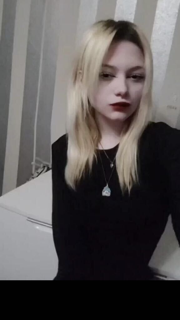  49677071  , 19 ,    