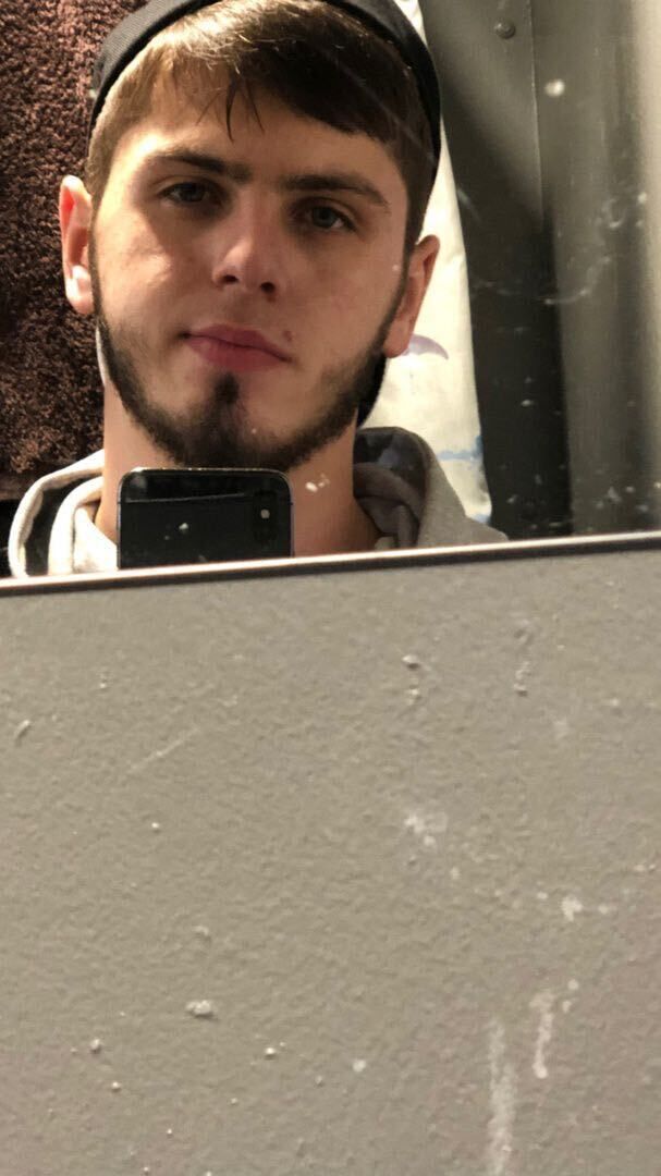  48647501  , 21 ,    