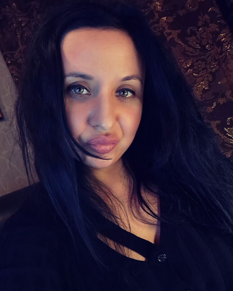 52687261  , 37 ,    