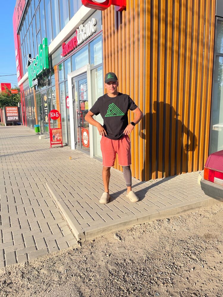  53851821  Artem, 26 ,    