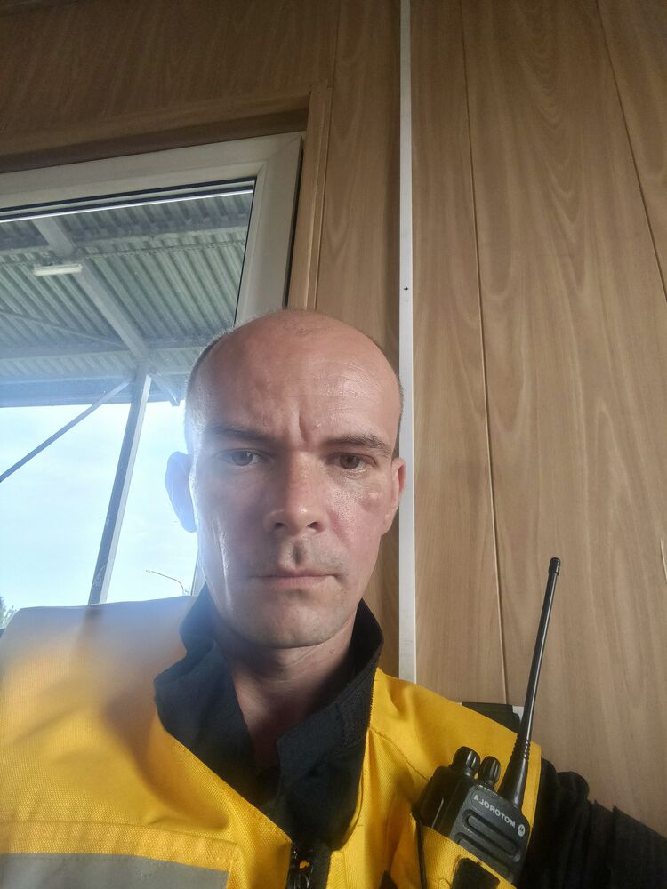  45183281  , 40 ,    -