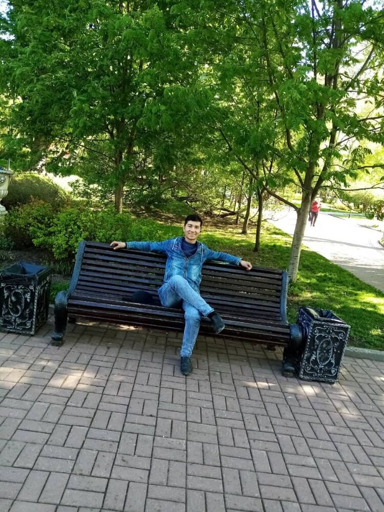  29237921  Joni, 26 ,    