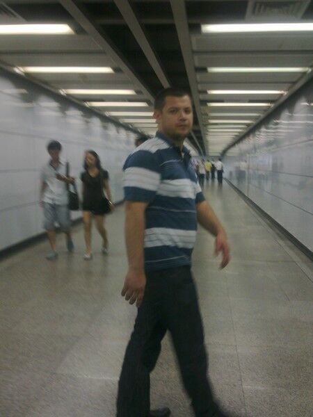  5632641  Ilhom, 44 ,    