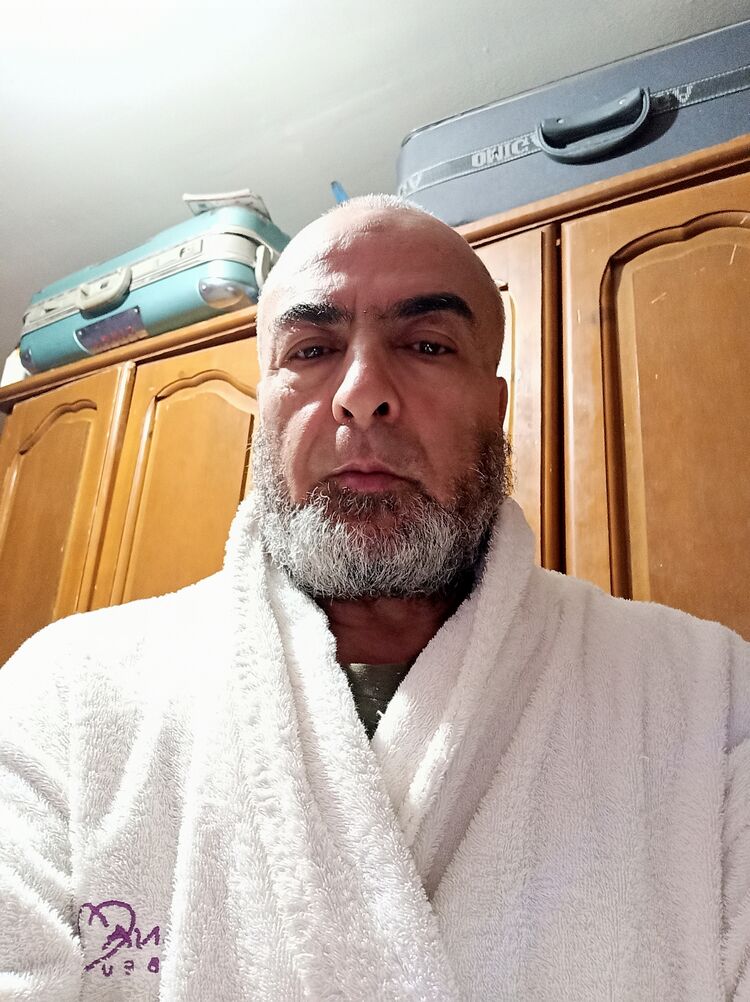  Hardy,   Noureddine, 61 ,   ,   