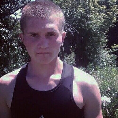  20547271  Andrej, 27 ,    