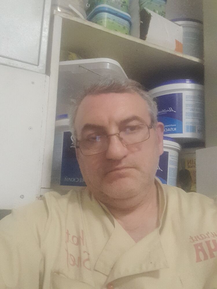  42813351  , 56 ,    