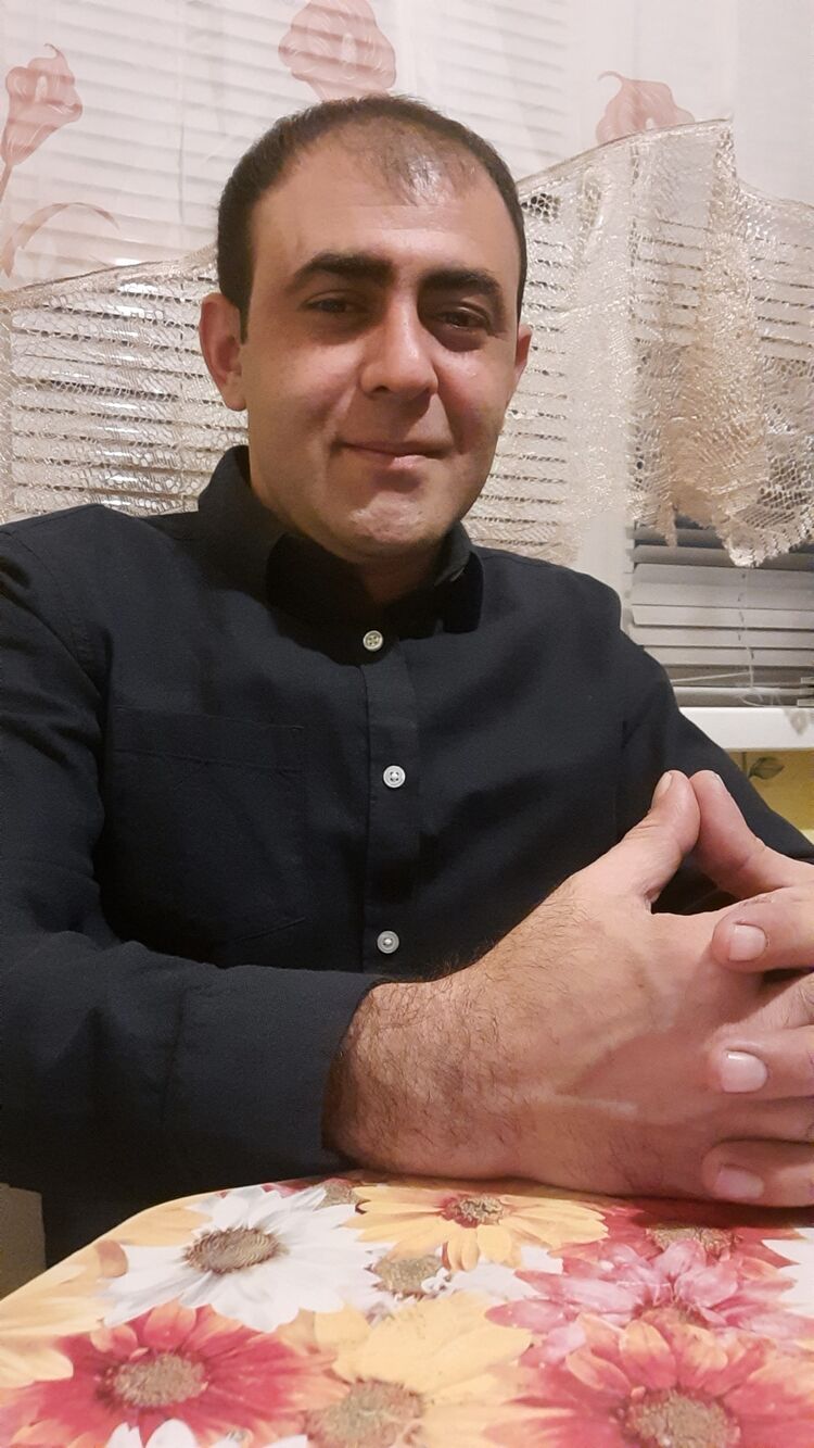  --,   , 37 ,   c 