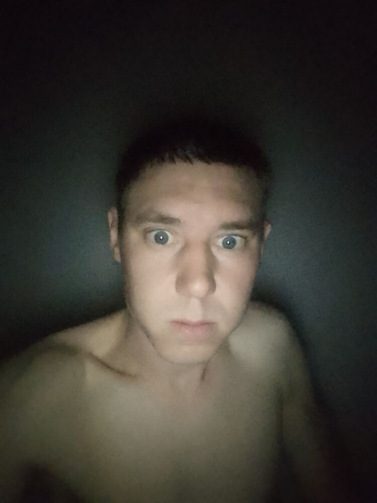  49771041  , 37 ,    