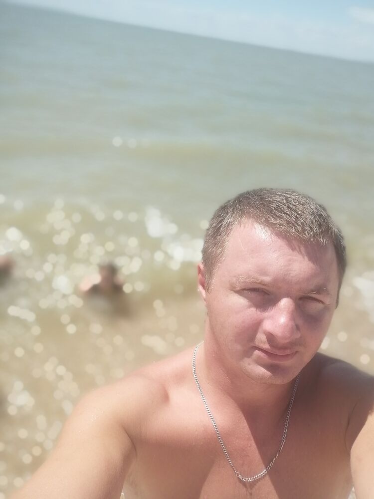  38630661  , 34 ,    