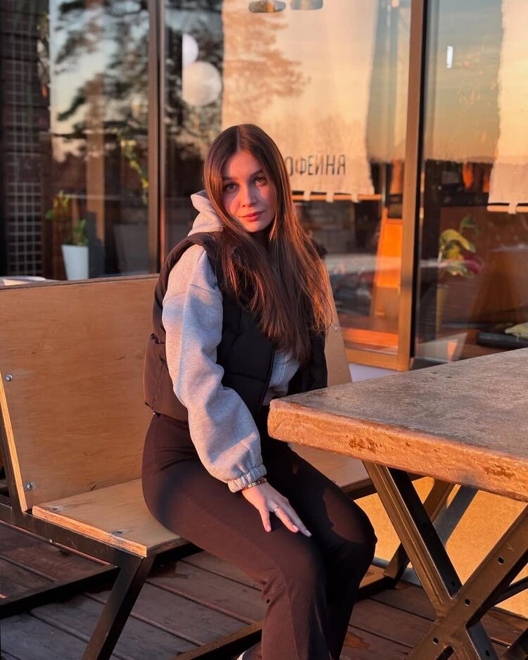  -,   , 21 ,   ,   