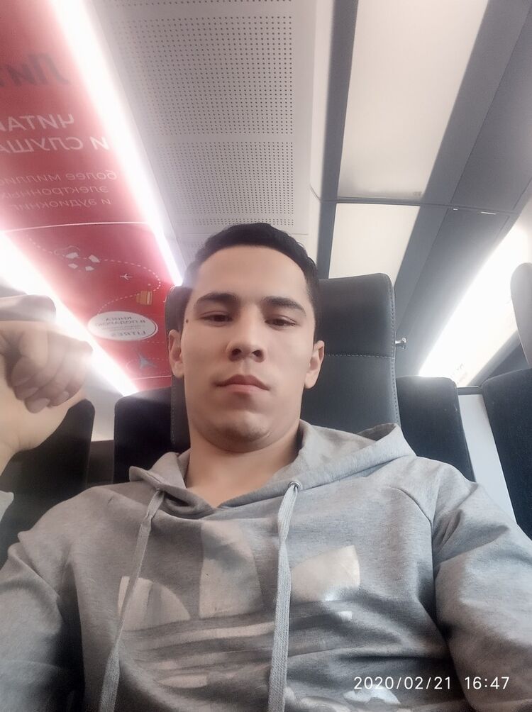  19104931  , 34 ,    