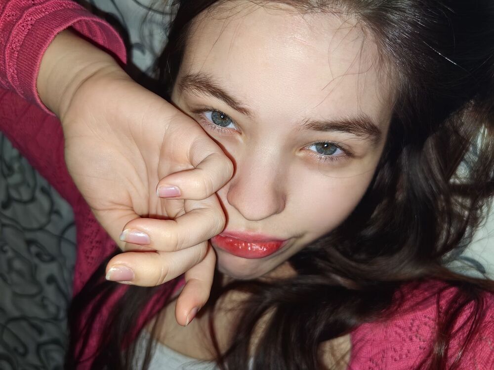  ,   Carolina, 18 ,   ,   