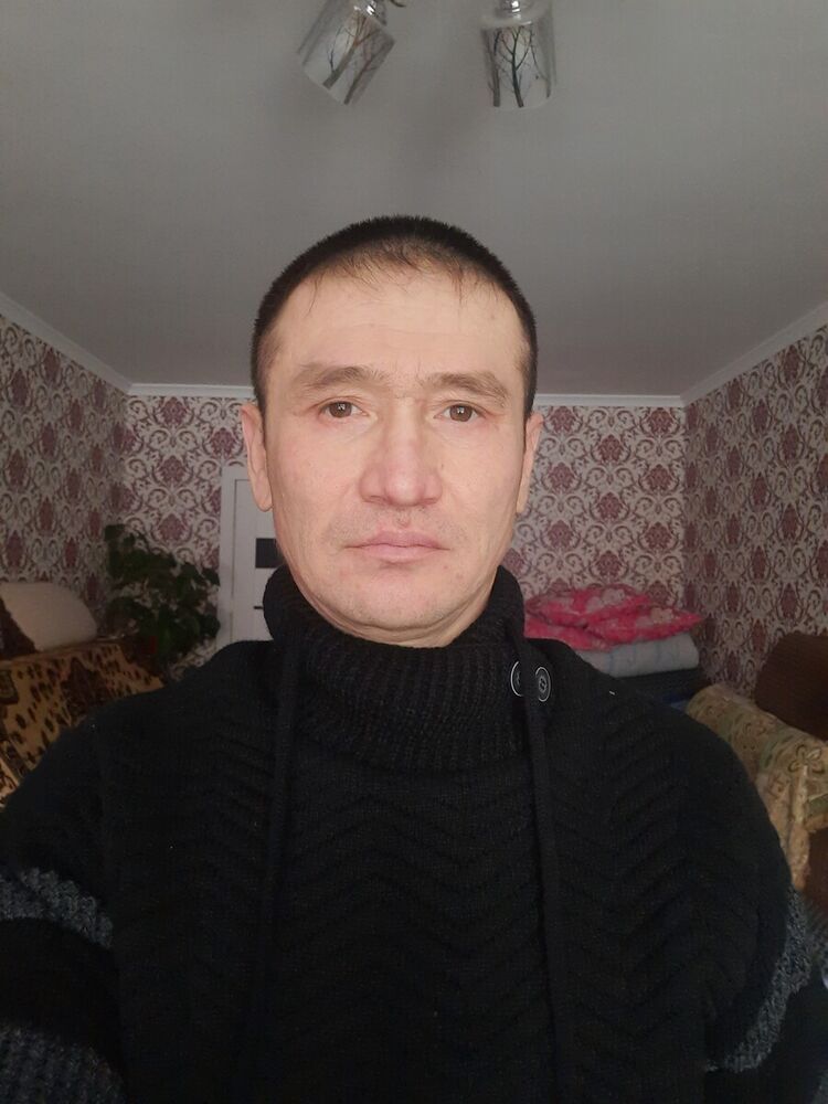  22418861  Shyngys, 44 ,    