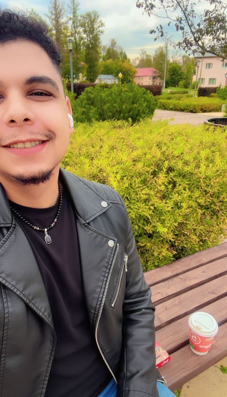  53600701  Karim, 30 ,    